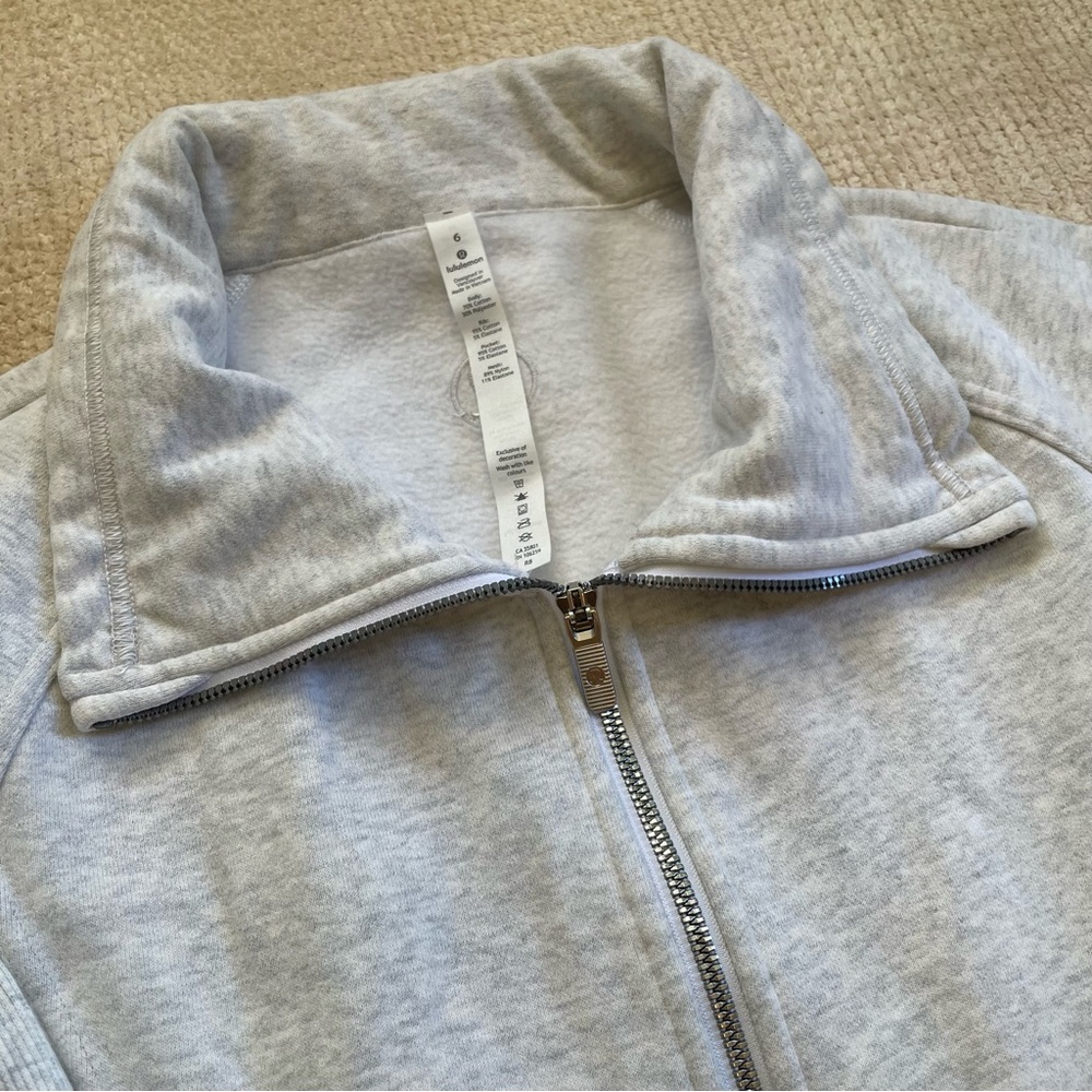 Lululemon Zip Sweatshirt / Sz 6